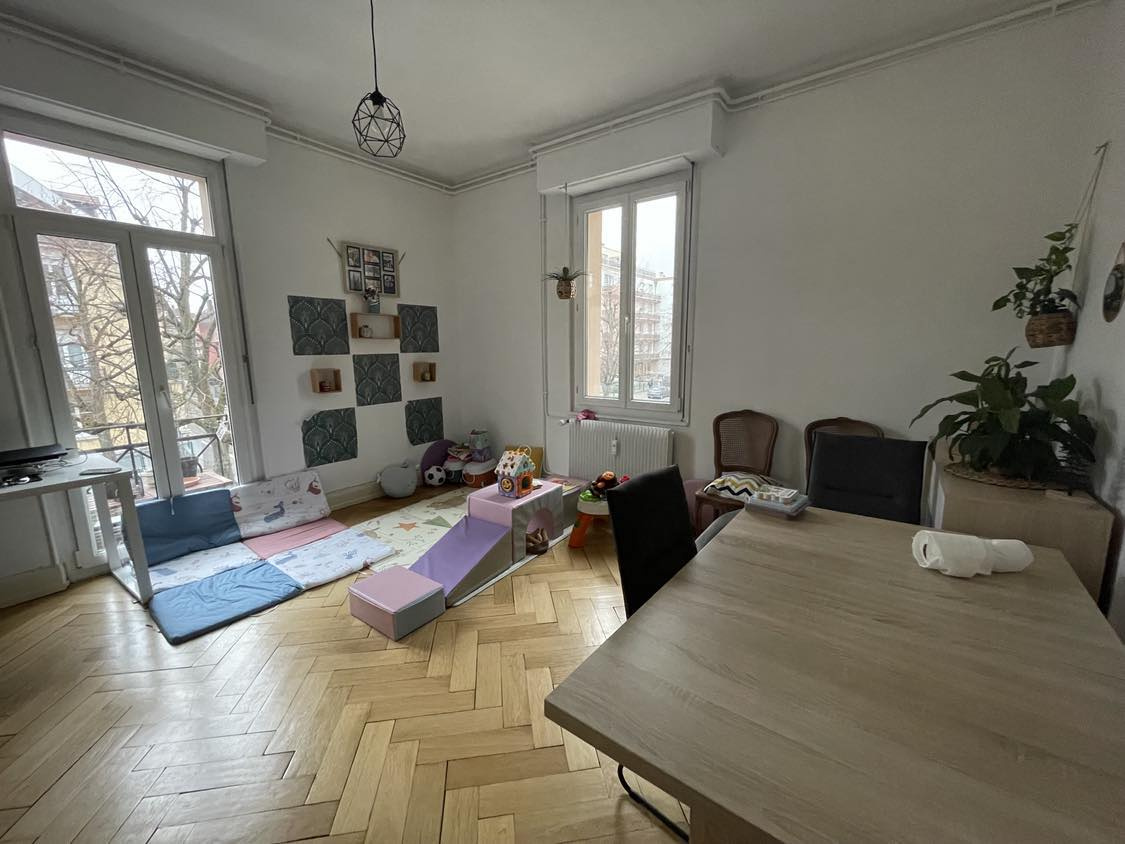 Apartment 4 pièces · 100.00 m² à Strasbourg